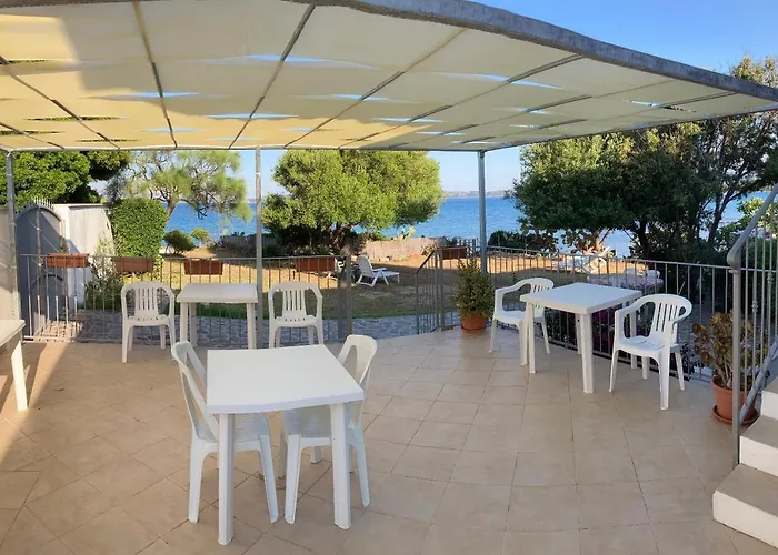 게스트하우스 Punta Sirenella 3*