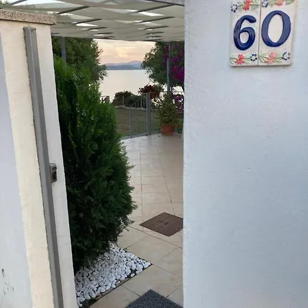 招待所 Punta Sirenella 奧爾比亞